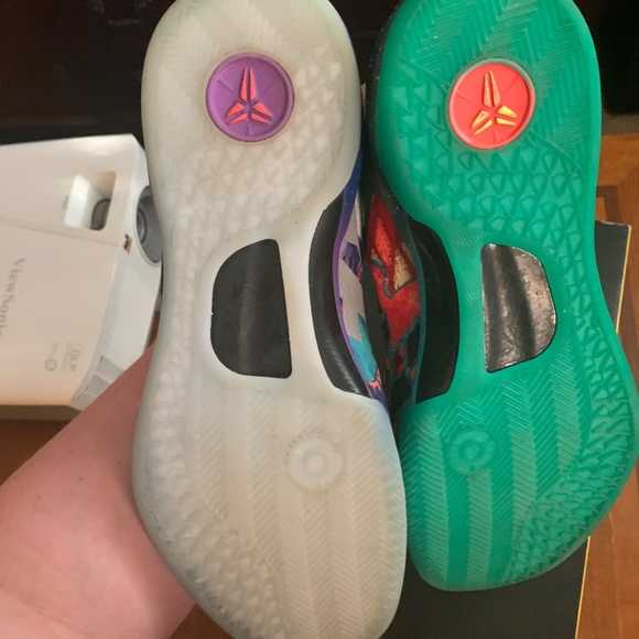 Kobe 8 System Premium 'What The Kobe' - Picture 3 of 5